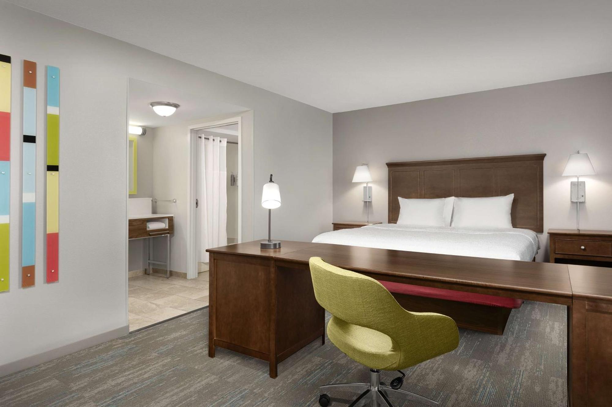 Hampton Inn & Suites Orlando North Altamonte Springs Exterior photo