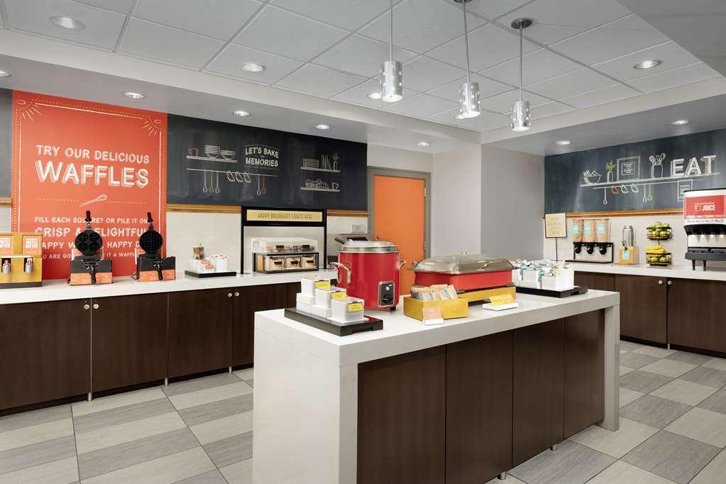 Hampton Inn & Suites Orlando North Altamonte Springs Restaurant photo