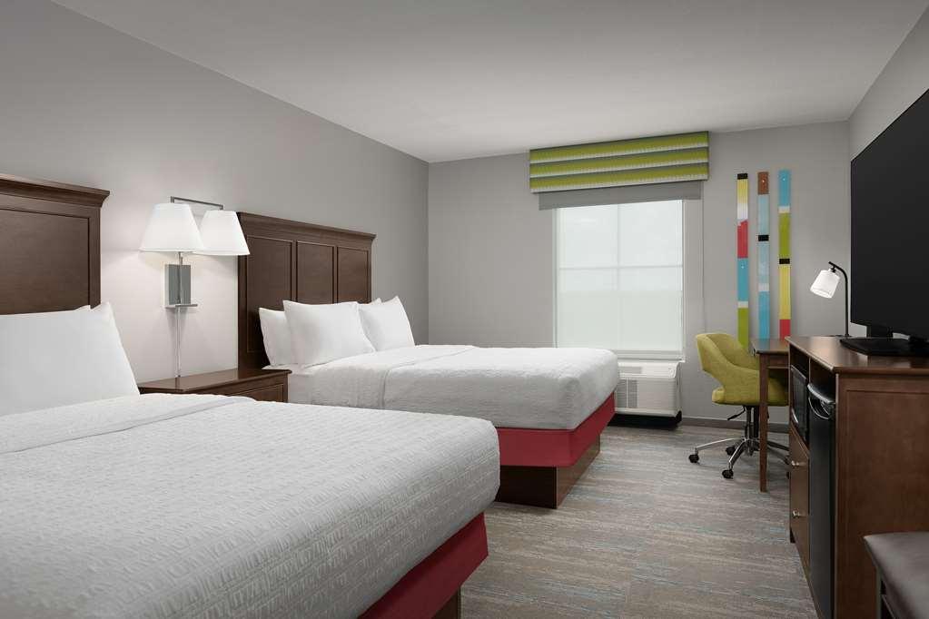 Hampton Inn & Suites Orlando North Altamonte Springs Room photo